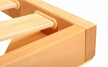 Основание с врезными ламелями